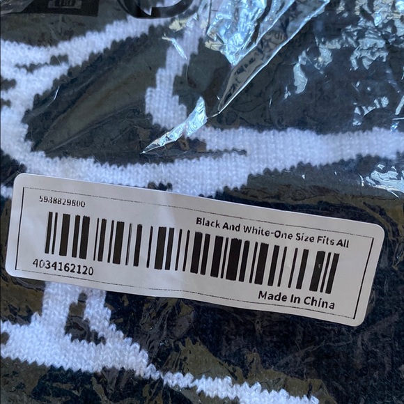 Black and White Spider Web Beanie - Picture 3 of 3